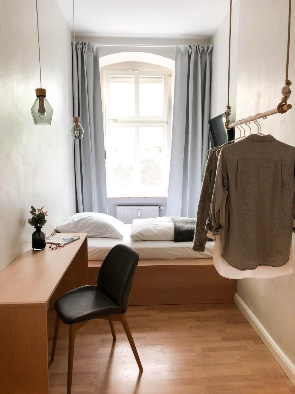 Absolut Guest house 2*