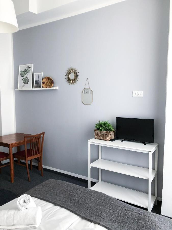 Absolut Guest house